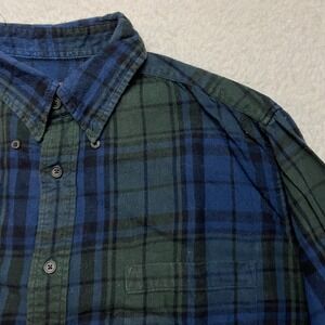 St Johns Bay Button Down Shirt Mens L Blue Green Plaid Long Sleeve Flannel 4076